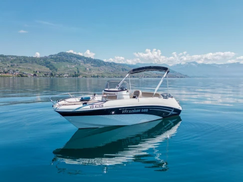 Pronájem jachty v Pully -Titanium 560 Open na Samboatu