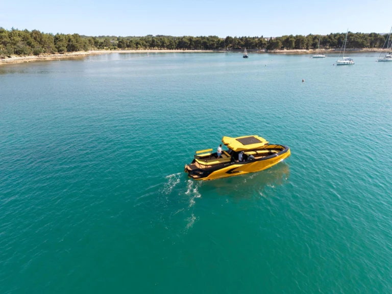 Pronájem Motorová loď v Rovinj - Raptor 