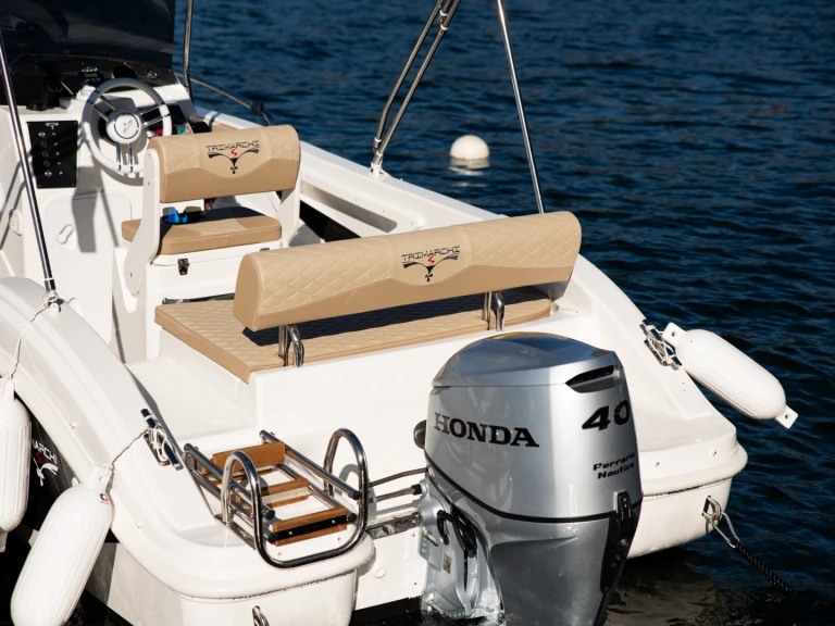 Trimarchi Trimarchi 57 S Pro jednotlivci a charterové společnosti v Como (City)