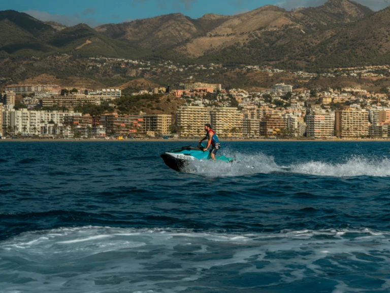 Pronájem jachty v Fuengirola -Sea-Doo 130 gti na Samboatu