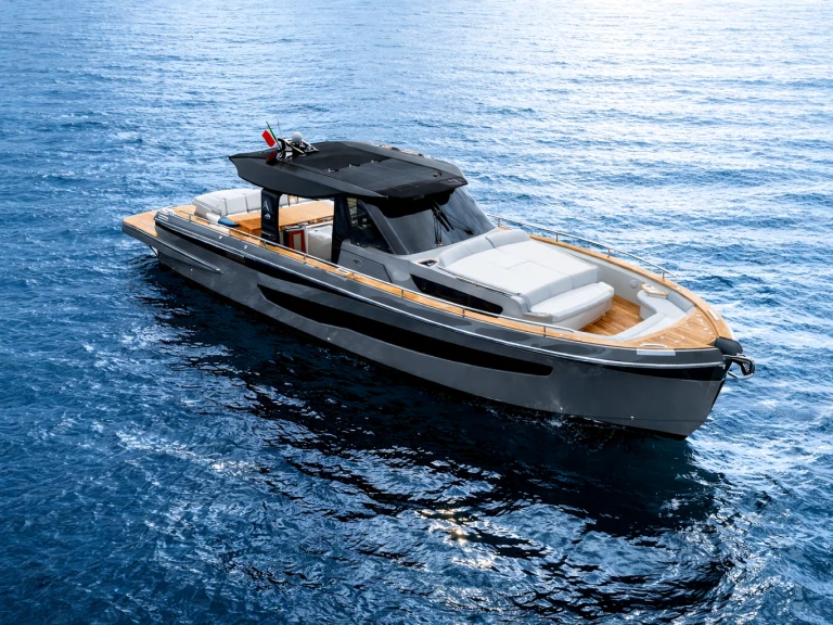 Pronájem lodi italyure 50 v Castellammare di Stabia na Samboatu