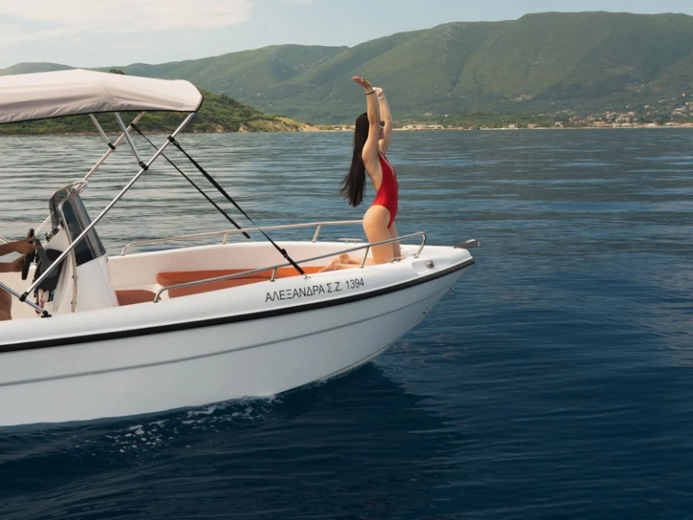 Pronajmout si Poseidon Blue Water 185 v Zakynthos 
