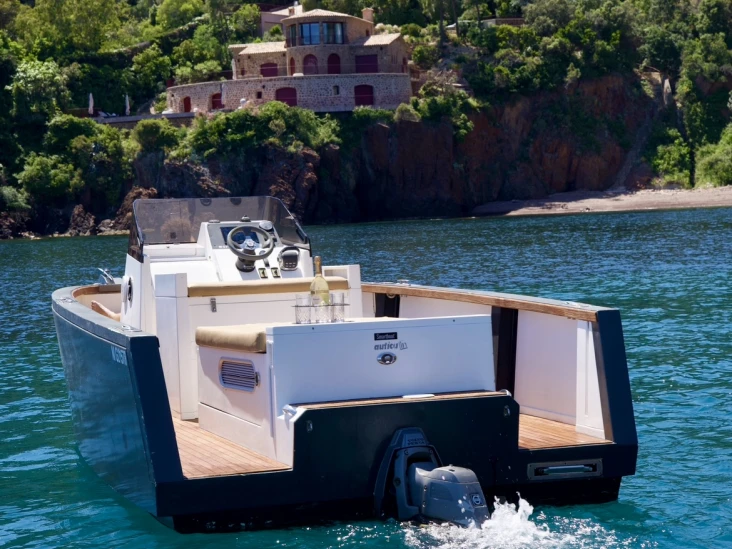 Pronajmout si Smartboat Smartboat 23 v Port de Cannes Marina