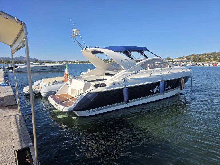 Pronajmout si Fairline Targa 34 v Porto Rotondo