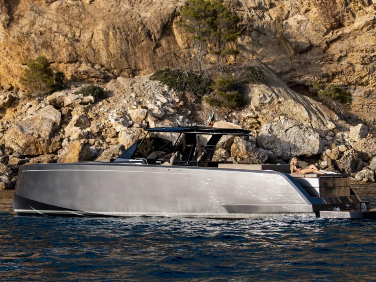 Pardo Yachts Pardo 50 jednotlivci a charterové společnosti v Mandelieu-la-Napoule