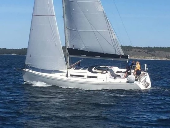 Pronajmout Plachetnice se skipperem či ne Grand Soleil v Grado