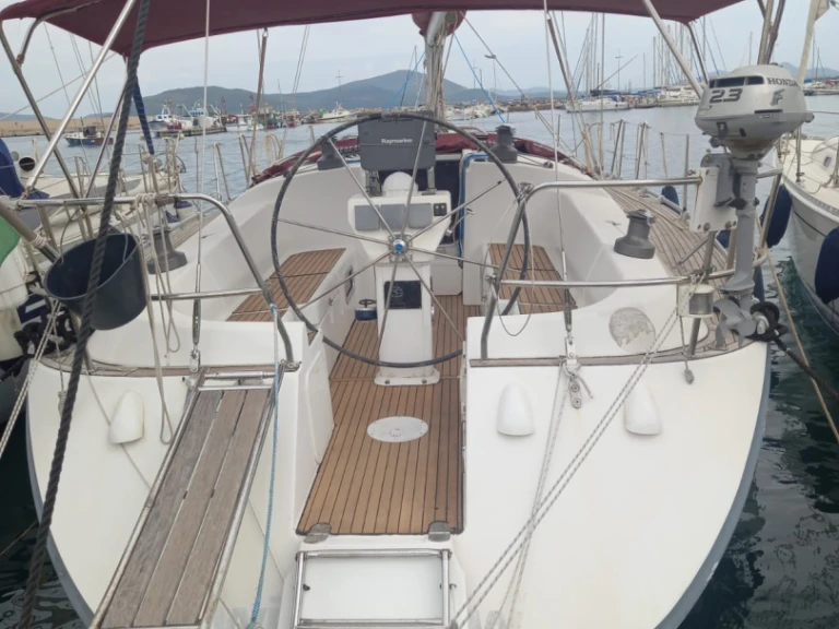 Plachetnice k pronájmu v Porto di Alghero za nejlepší cenu