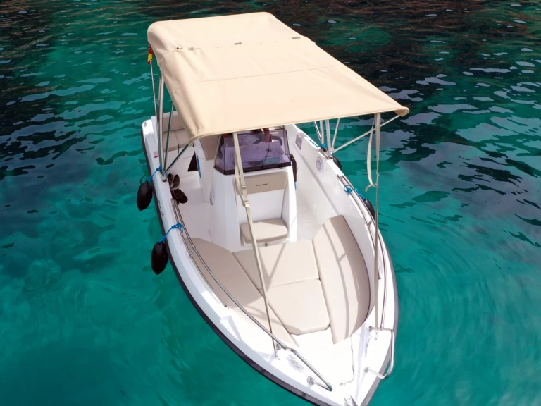 Pronájem lodi Compass PRO v Port d'Andratx na Samboatu