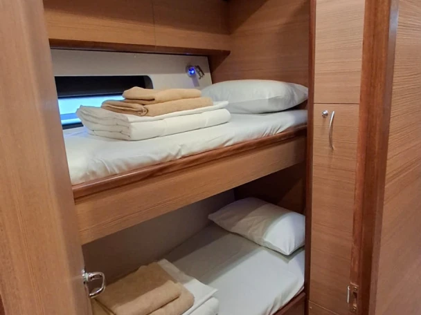 Pronajmout Plachetnice se skipperem či ne D&D Yacht v Trogir