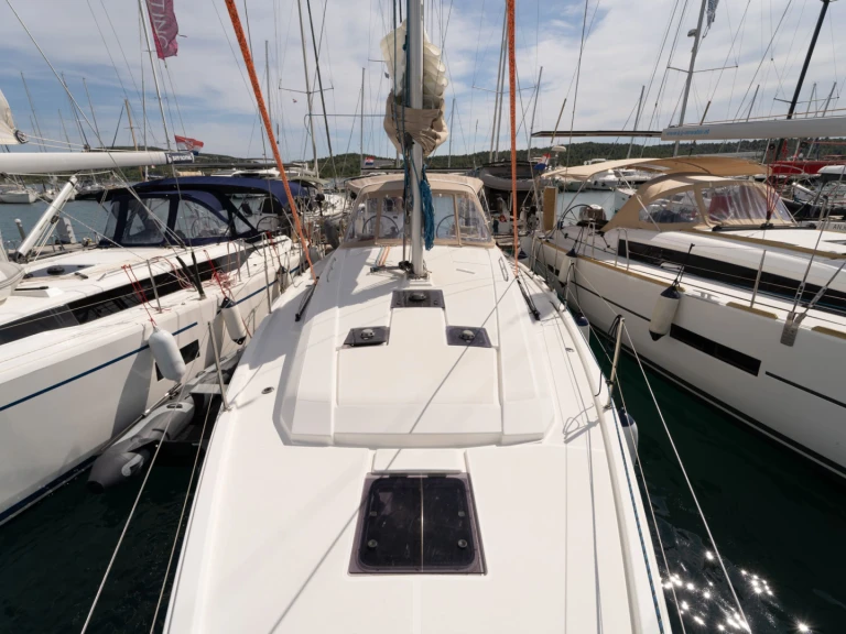 Pronájem Plachetnice v Pirovac -Bénéteau Oceanis 41.1