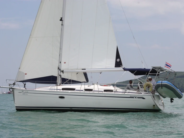 Pronajmout si Bavaria Cruiser 34 v Mai Khao