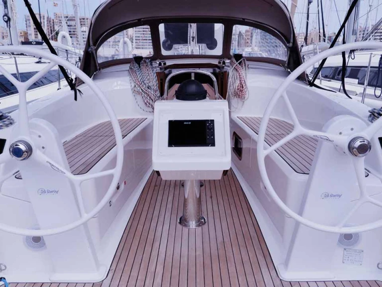Pronájem Plachetnice v Lefkáda -Bavaria Cruiser 34