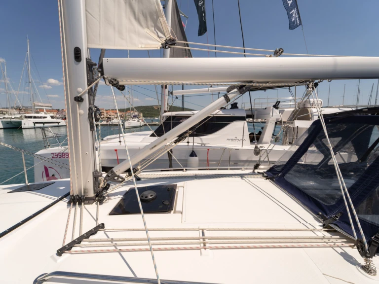 Pronájem jachty v Pirovac -Bavaria Bavaria C38 na Samboatu