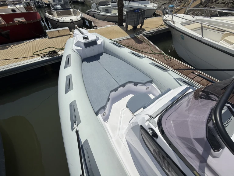 Pronájem lodi Arcachon lákavé ceny Cayman 26 Sport Touring