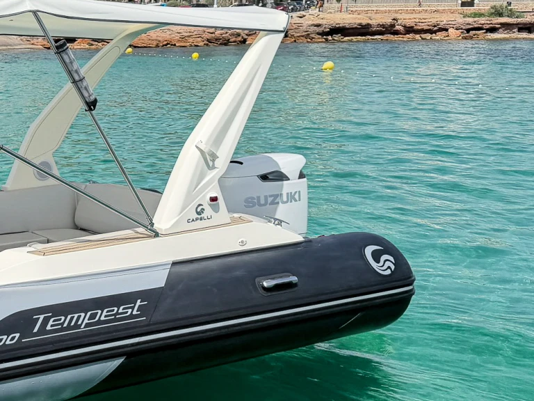 Pronájem lodi Sant Antoni de Portmany lákavé ceny Tempest 800