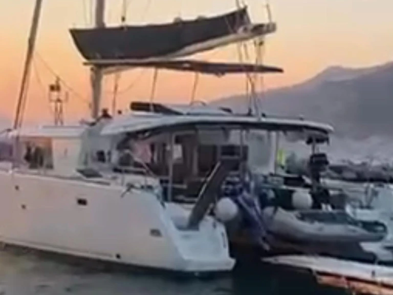 Pronájem lodi Lagoon Lagoon 450 F v Ibiza Town na Samboatu
