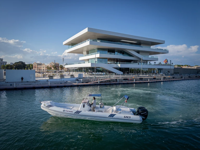 Pronajmout Polotuhá loď se skipperem či ne Sacs v La Marina de Valencia