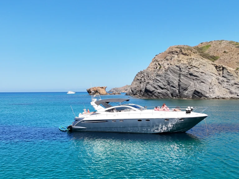 Pronájem lodi Fairline Targa 52 v Mahon na Samboatu
