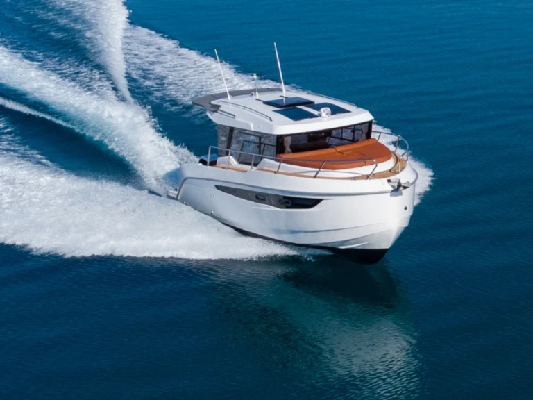 Advanced Yachts Kavi 9 jednotlivci a charterové společnosti v Split