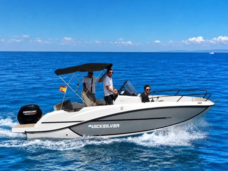 Quicksilver Activ 605 Open jednotlivci a charterové společnosti v Benalmádena
