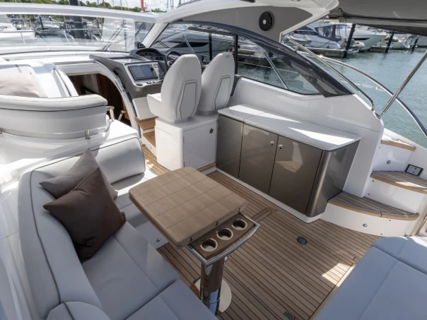 Pronajmout Motorová loď se skipperem či ne Princess v Port de Sitges Aiguadolç