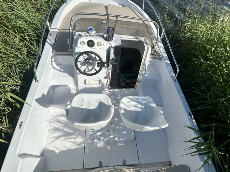 Pronajmout si Mls 550 BP v Lacanau