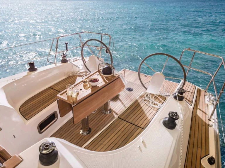 Pronájem lodi Bavaria Cruiser 34 v Lefkáda na Samboatu