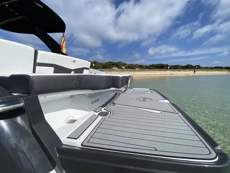 Pronájem lodi Monterey 278 SS v Ibiza Town na Samboatu