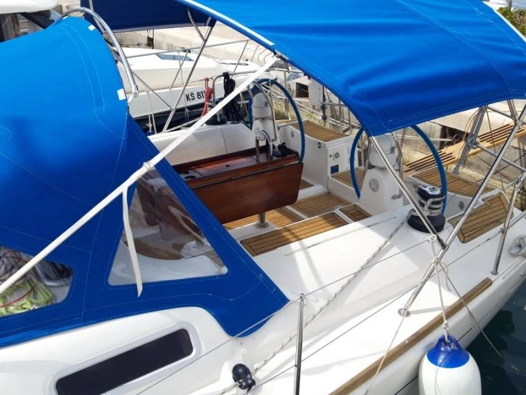 Pronajmout Plachetnice se skipperem či ne Dufour v Split