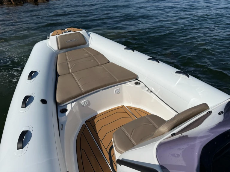 Pronajmout si Grand Boats GOLDEN LINE 680 v Mèze