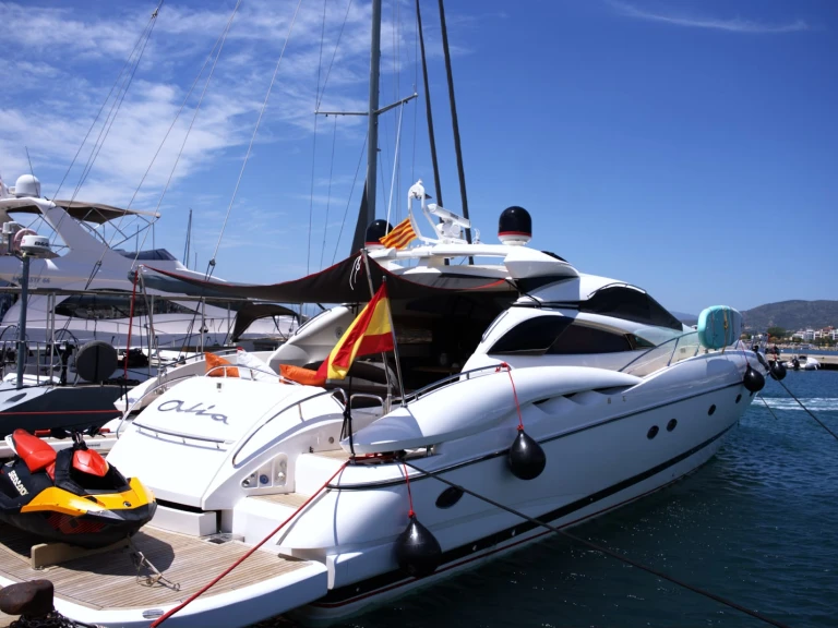 Pronájem lodi Roses lákavé ceny Sunseeker 75 Yacht