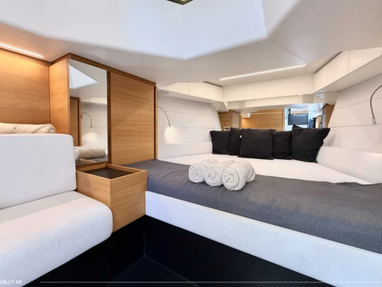 Pronájem lodi Ibiza Town lákavé ceny 48
