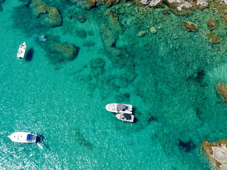 Pronájem lodi Bénéteau Flyer 8.8 SPACEdeck v Tossa de Mar na Samboatu
