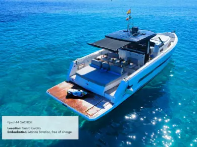 Pronájem Motorová loď v Santa Eularia des Riu -Fjord Fjord 44 Open