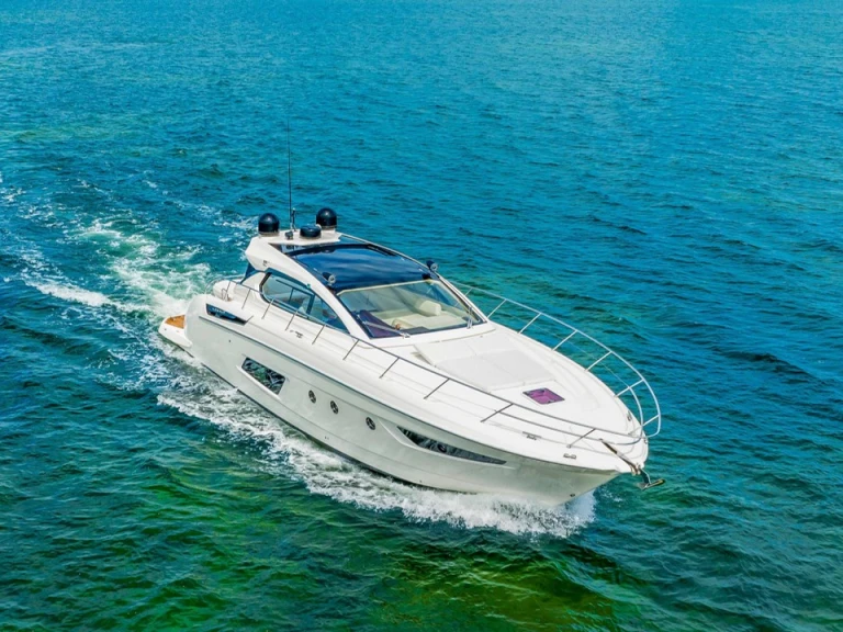 Pronájem lodi Azimut Atlantis 50 v Juan-les-Pins na Samboatu