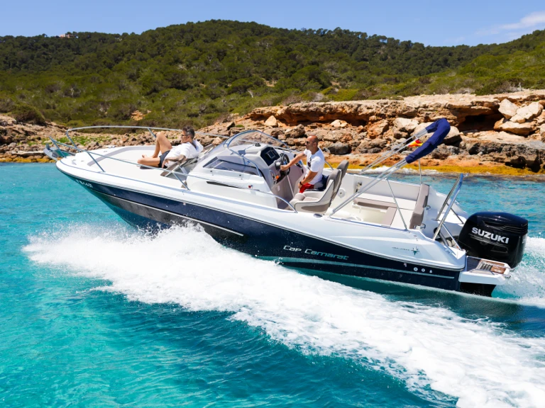 Jeanneau Cap Camarat 7.5 WA S2 jednotlivci a charterové společnosti v Ibiza Town