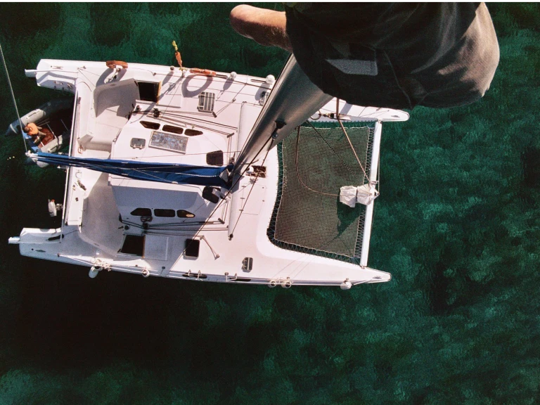 Pronajmout si Fountaine Pajot Louisiane v Ajaccio