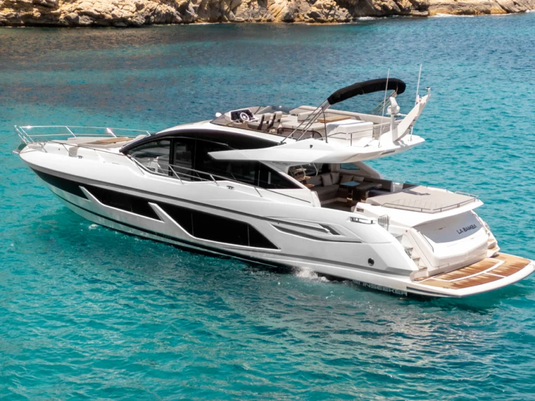 Pronajmout si Sunseeker  SPORT YACHT 74 v Ibiza Town