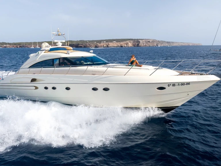 Pronájem jachty v Ibiza Town -Princess Princess V65 na Samboatu