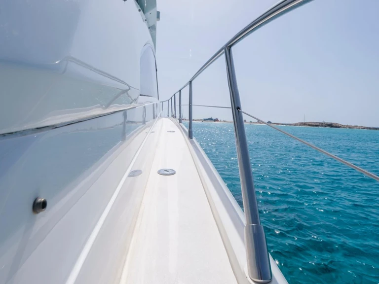 Princess Princess V53 jednotlivci a charterové společnosti v Ibiza Town