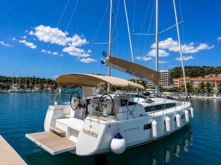 Pronájem Plachetnice v Split -Jeanneau Sun Odyssey 440