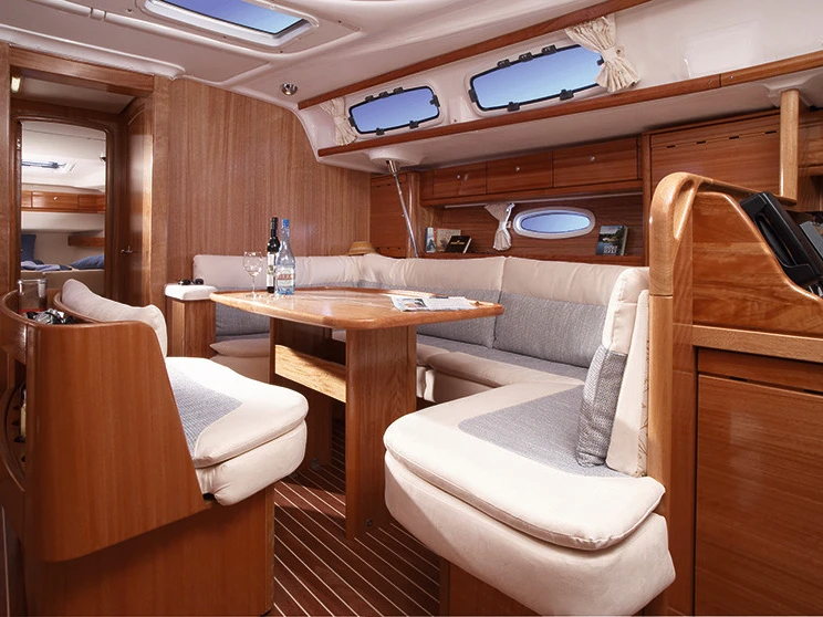 Bavaria Cruiser 46 jednotlivci a charterové společnosti v Punat