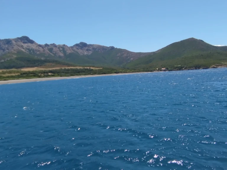 Pronájem lodi Nautitech Nautitech 395 v Saint-Florent na Samboatu