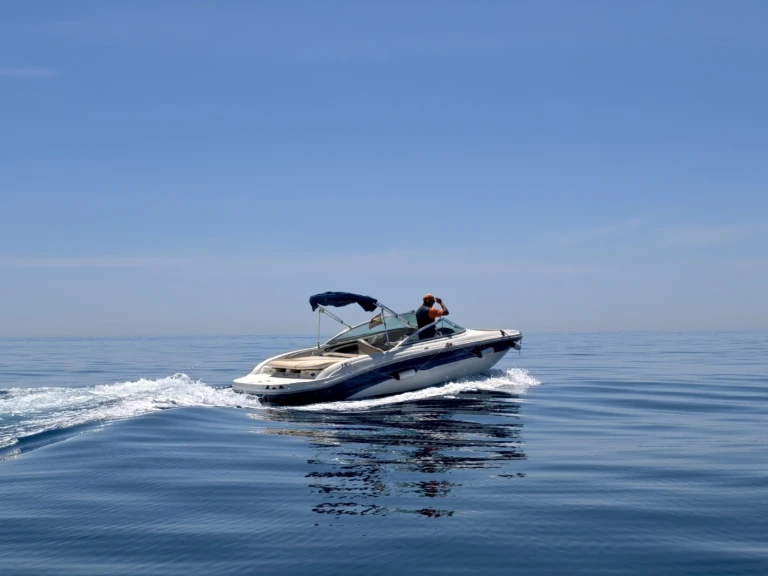 Pronájem lodi Marbella lákavé ceny Sea Ray 200 Select