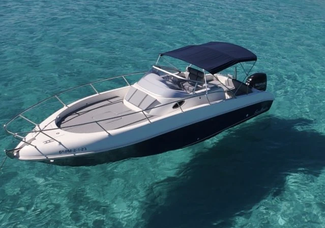 Pronájem lodi Santa Eularia des Riu lákavé ceny 755