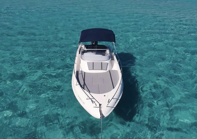 Pronájem lodi Seabird 755 v Santa Eularia des Riu na Samboatu