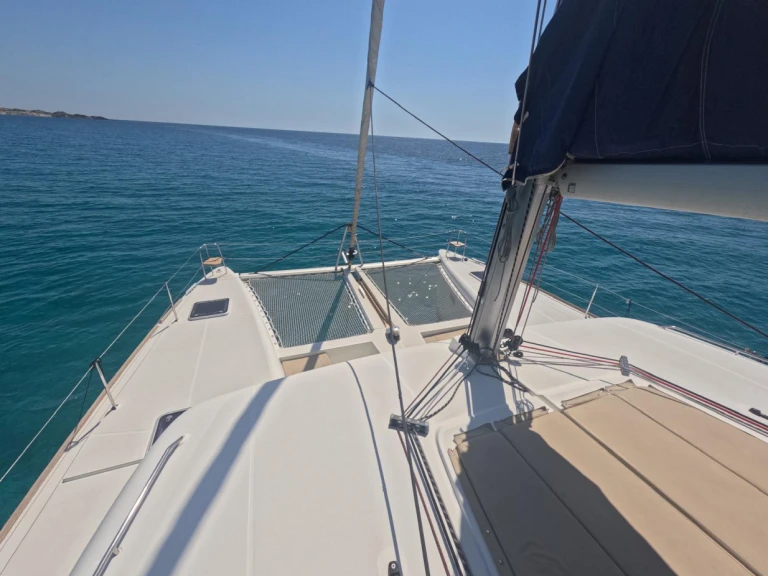 Pronájem jachty v Mahon -Lagoon Lagoon 450 na Samboatu