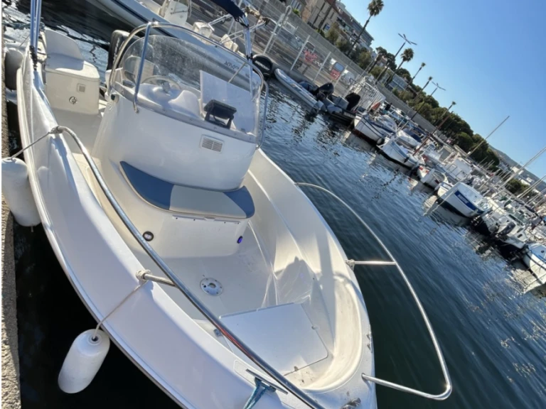 Pronájem lodi Mercury Sunshine v La Ciotat na Samboatu