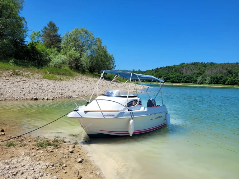 Pronájem jachty v La Tour-du-Meix -Quicksilver Activ 420 Cabin na Samboatu