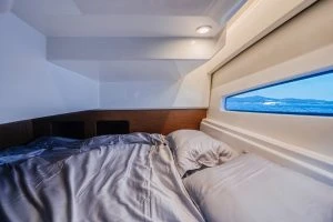 Pronajmout Motorová loď se skipperem či ne Antares v Zadar